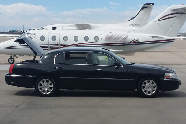Denver Airport & Centennial Airport Limo