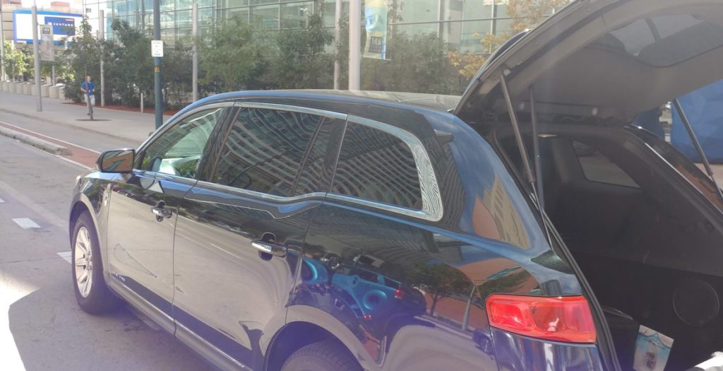 Denver Downtown to/from Denver Airport Transportation