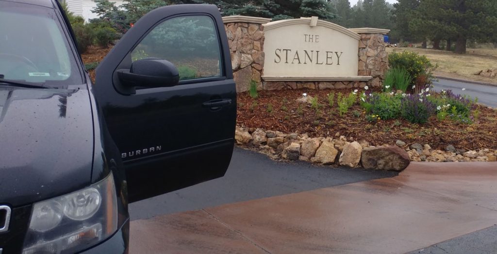 Stanley Hotel Estes Park to Denver Airport (DEN) Transportation