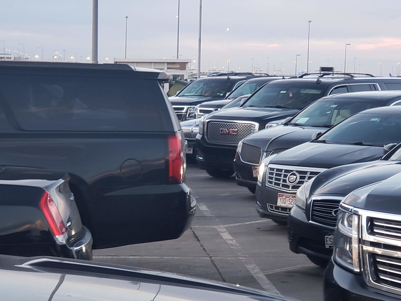 Cars and SUV's at DIA , limousine, car service. town cars and shuttles