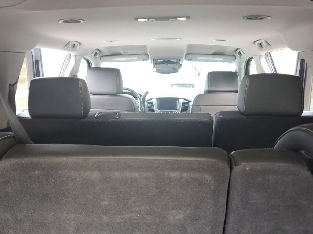 007 Limo inside SUV