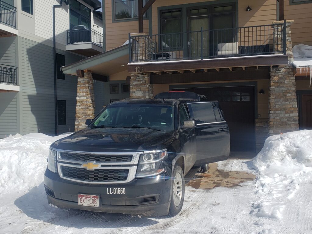 Winter Park Black SUV